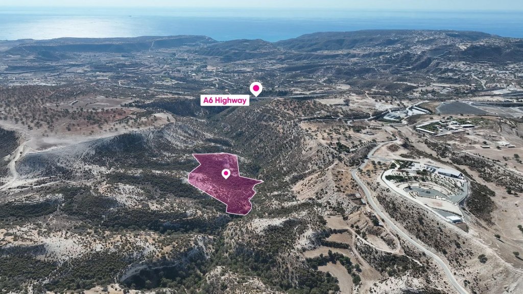 Large Agricultural Field in Pissouri, Limassol | Photo 1