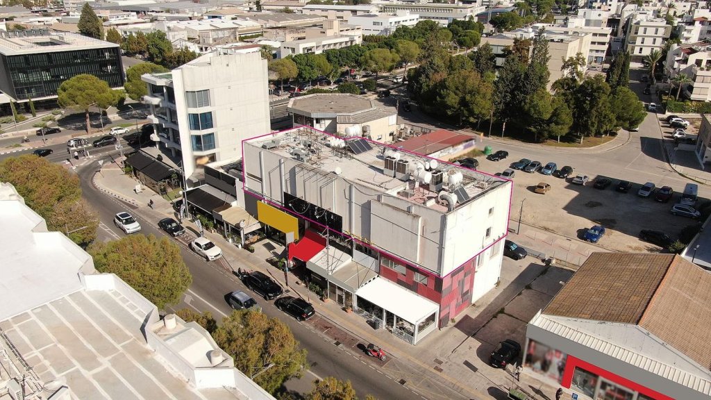 Commercial unit in Engomi, Nicosia | Photo 1