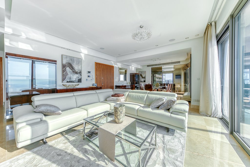 3 BR Apartment in Agios Tychonas, Limassol | Photo 1