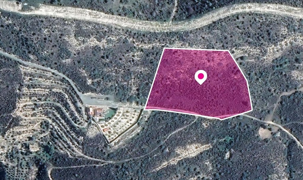 Agricultural field, Ora | Photo 1