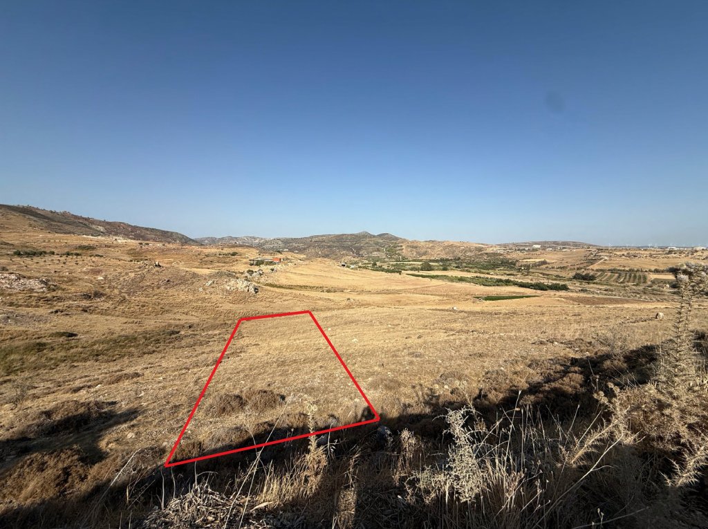 Countryside Plot in Agia Varvara, Paphos | Photo 1