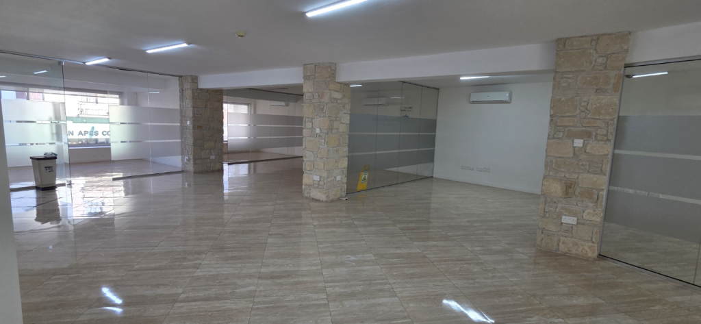 Mezzanine Office in Katholiki, Limassol | Photo 1
