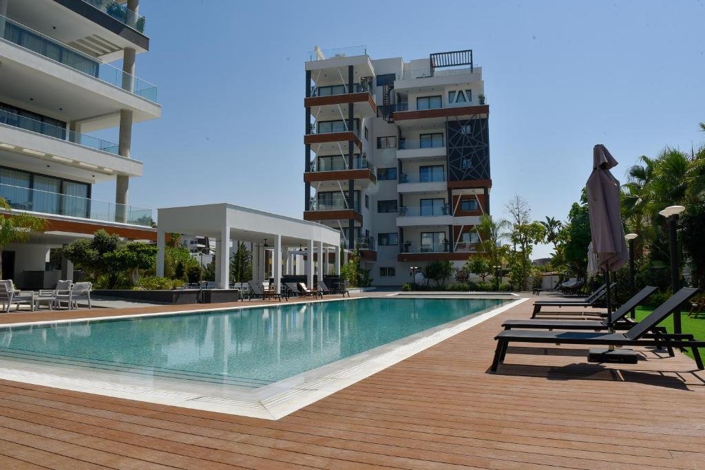 3 BR Apartment in Germasogeia, Limassol | Photo 1