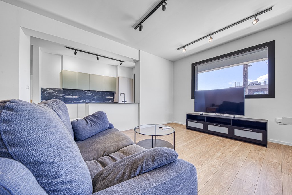 2 BR Apartment in Zakaki, Limassol | Photo 1