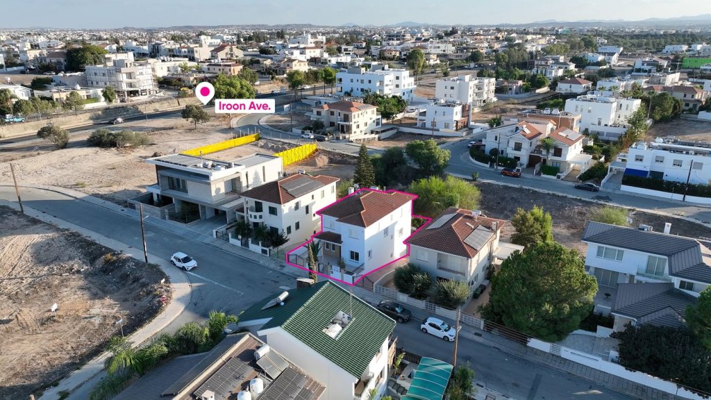 Elegant 4-Bedroom Home with Private Pool in Archangelos/Anthoupoli, Nicosia | Photo 1