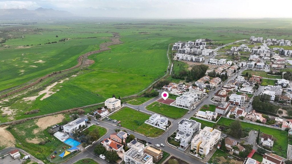 Residential plot in Aglantzia, Nicosia | Photo 1