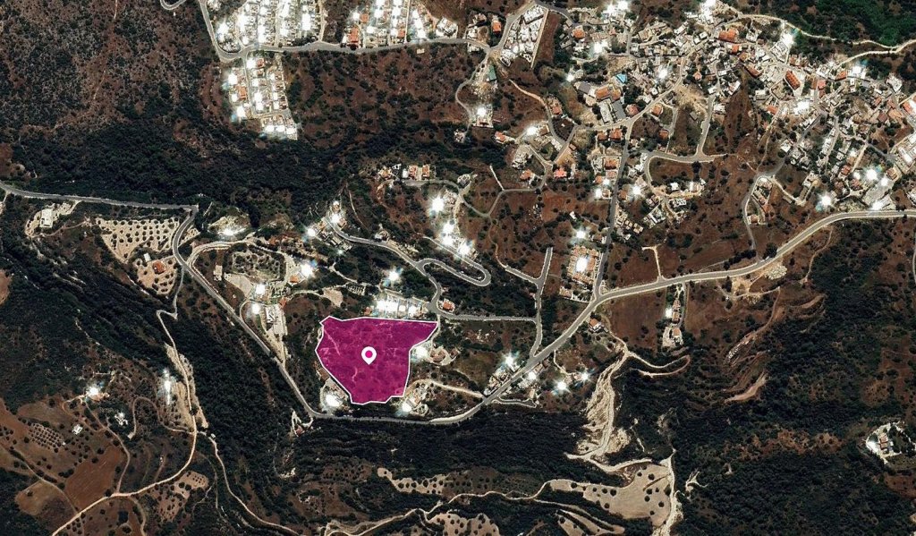 (Share) Residential Field, Neo Chorio, Paphos | Photo 1