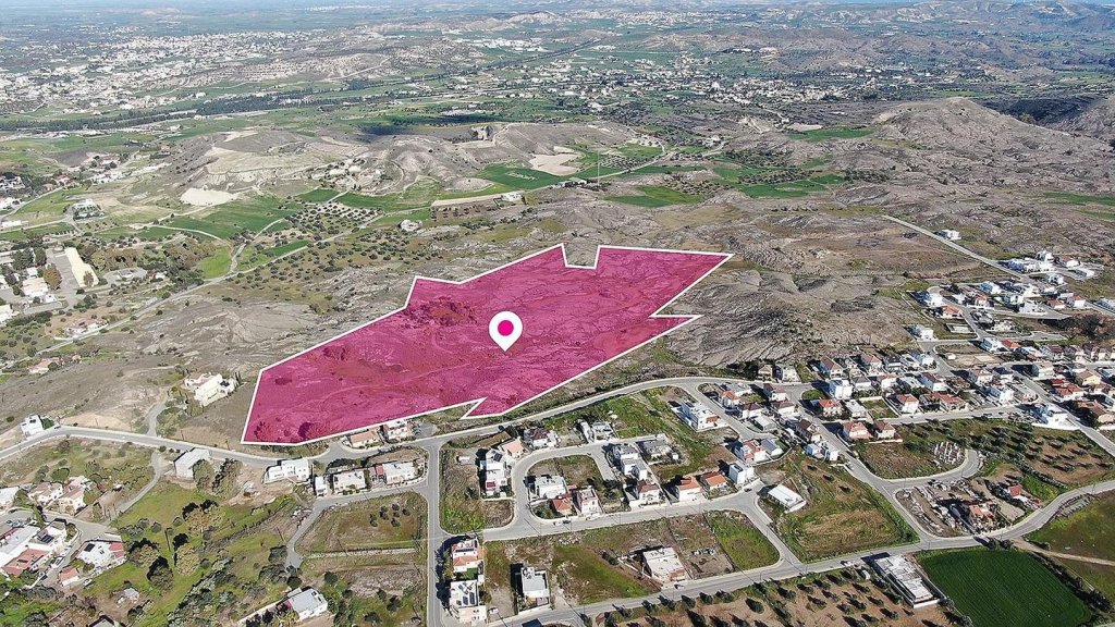 Residential & Agricultural field in Ayia Varvara, Nicosia | Photo 1