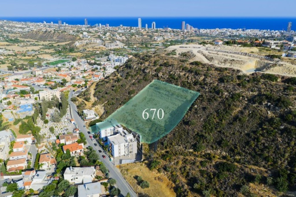 Development land with licensed residential project in Germasogeia, Limassol | Photo 1