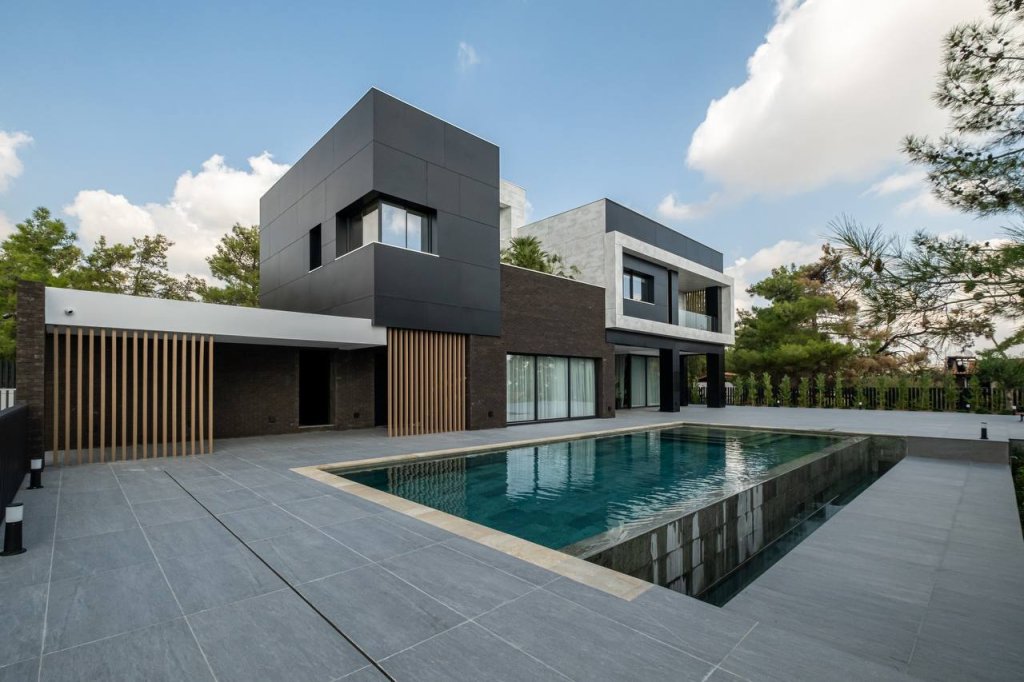 7 BR luxury villa in Souni, Limassol | Photo 1