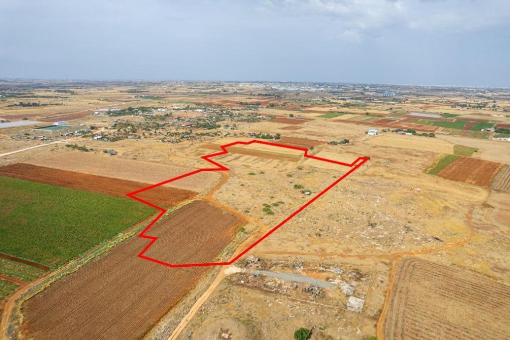 Shared agricultural field in Liopetri, Famagusta | Photo 1