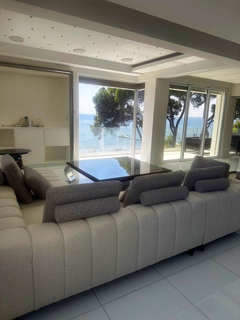 4 BR Luxury Apartment in Potamos Germasogeias, Limassol | Photo 1
