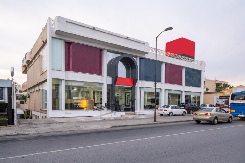 Commercial building in Agios Nikolaos, Larnaca | Photo 1