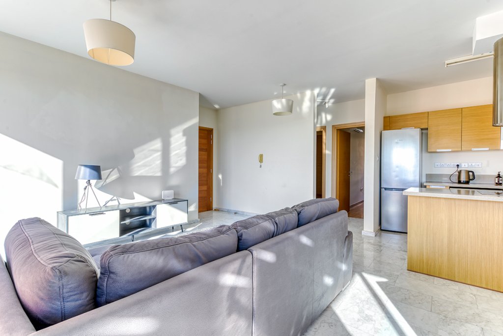 2 BR Apartment in Agios Tychonas, Limassol | Photo 1