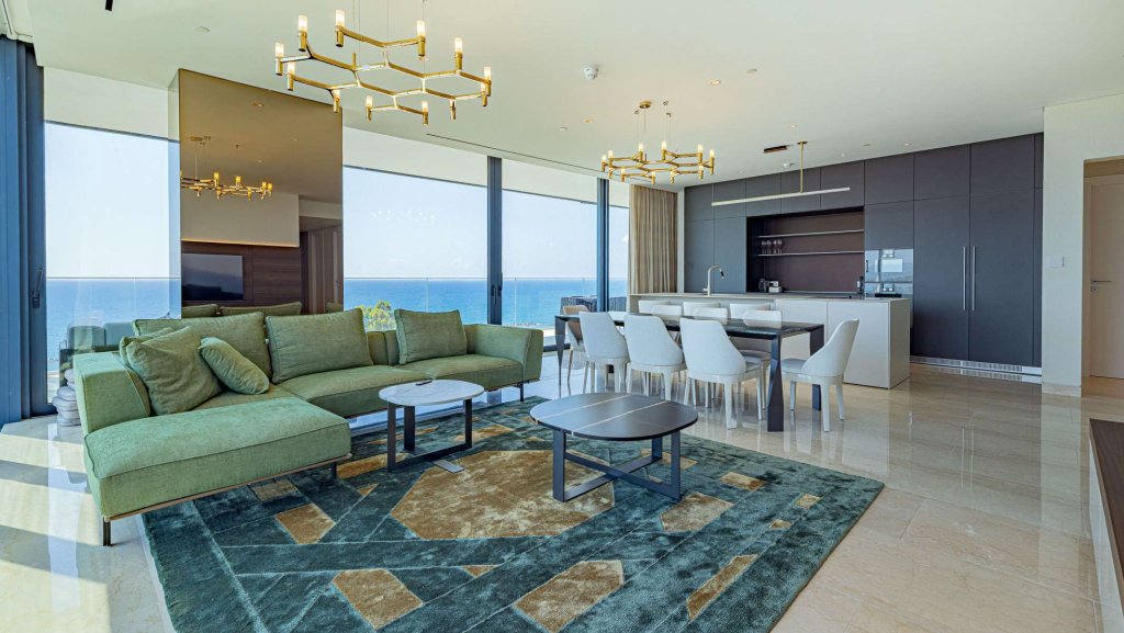 3 BR Luxury Apartment in Mouttagiaka, Limassol | Photo 1