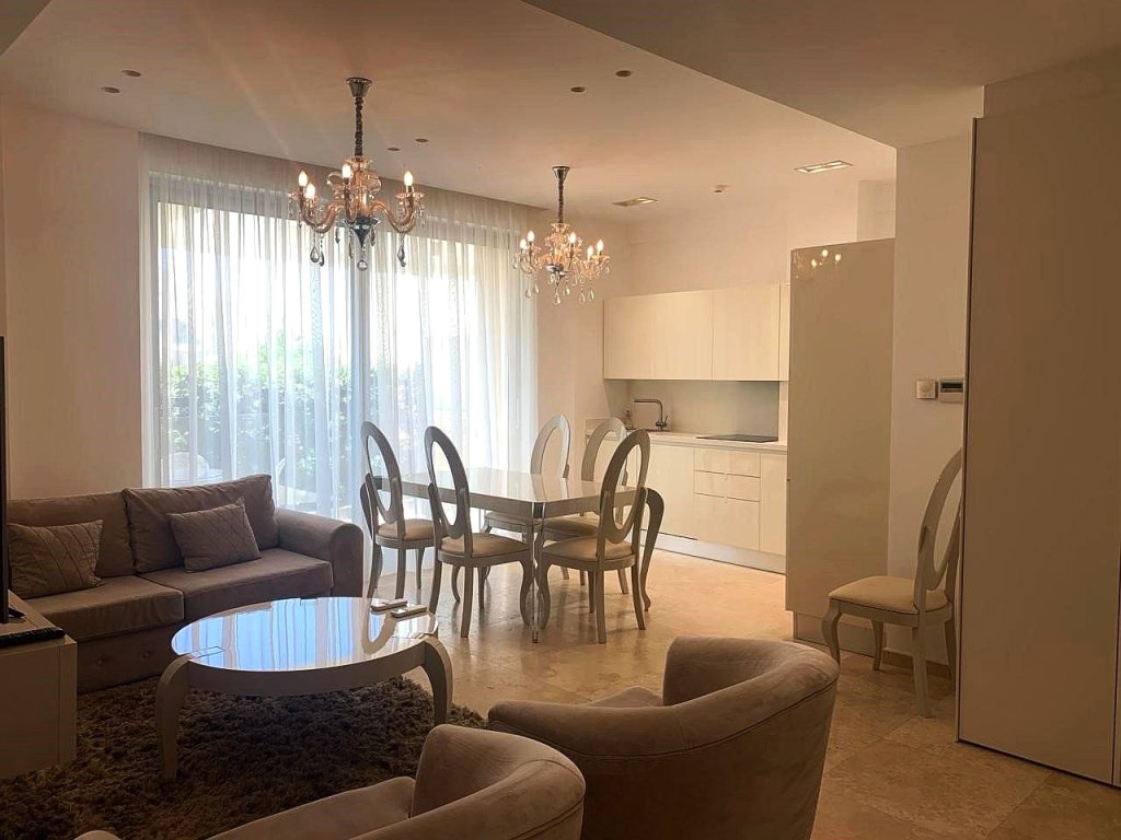 2 BR Apartment in Agios Tychonas, Limassol | Photo 1