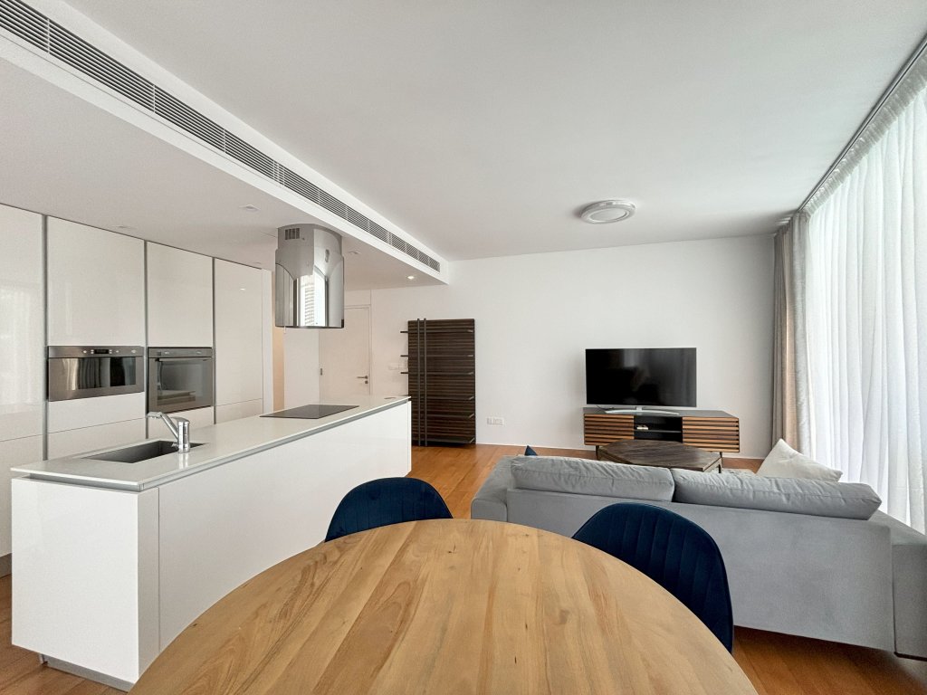 2 BR Apartment in Neapolis, Limassol | Photo 1