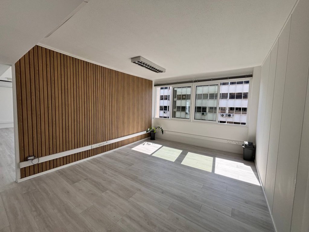 Office in Neapolis, Limassol | Photo 1