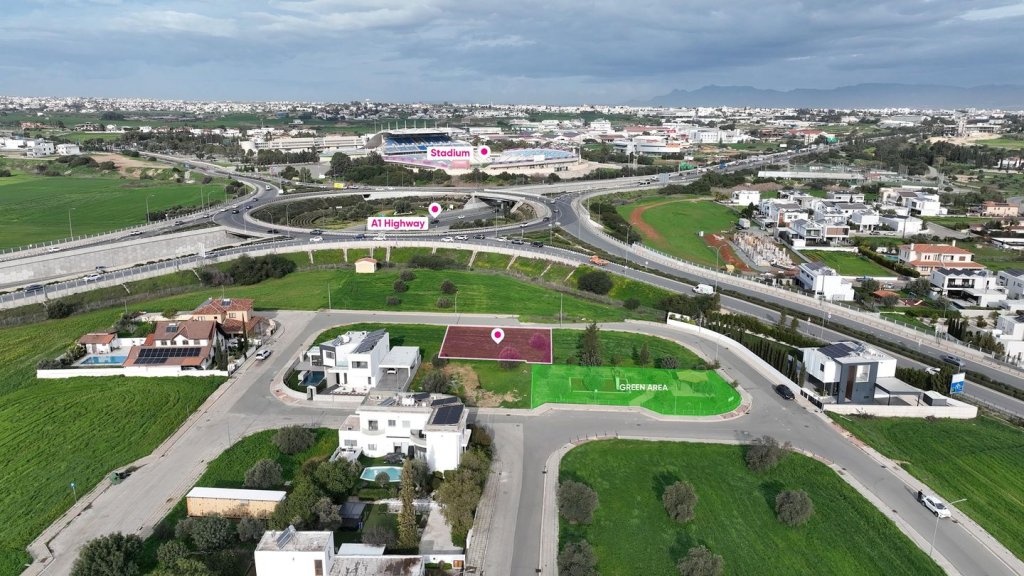 Prime Residential plot in Latsia, Nicosia | Photo 1