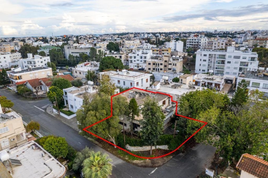 Two-storey house in Kaimakli, Nicosia | Photo 1