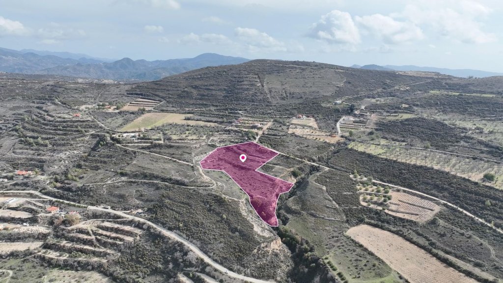 Agricultural Land with Road Access in Laneia, Limassol | Photo 1