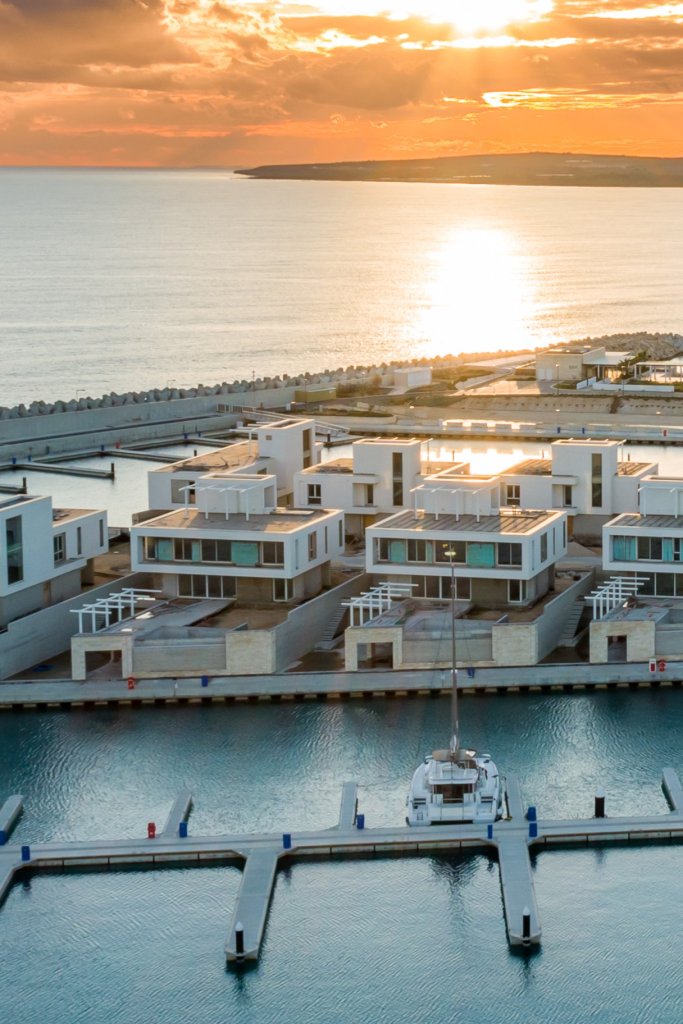 4 BR Villa in Agia Napa, Famagusta | Photo 1