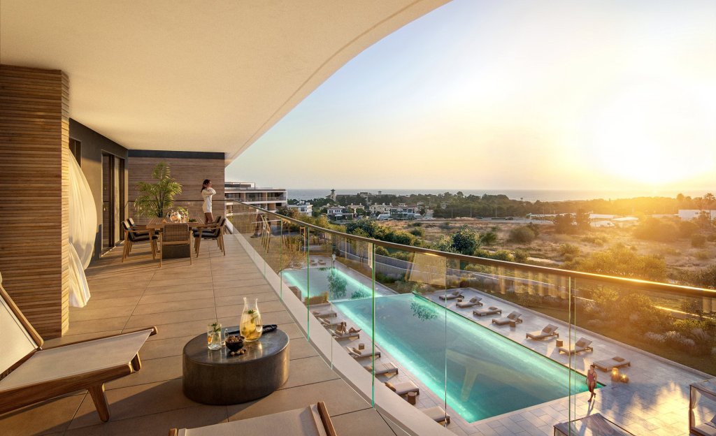 3 BR Penthouse in Kato Paphos | Photo 1