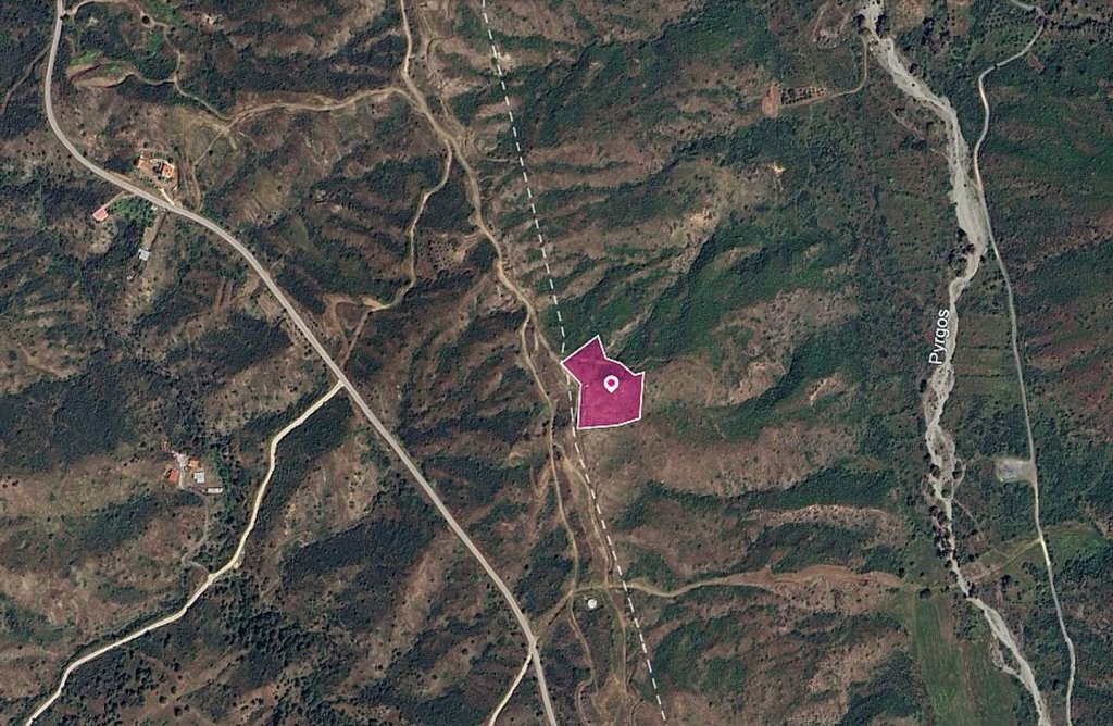 Agricultural field in Pano Pyrgos, Nicosia | Photo 1