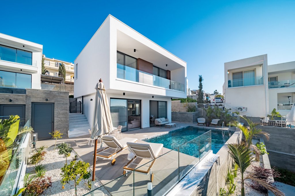 3 BR Villa in Chlorakas, Paphos | Photo 1