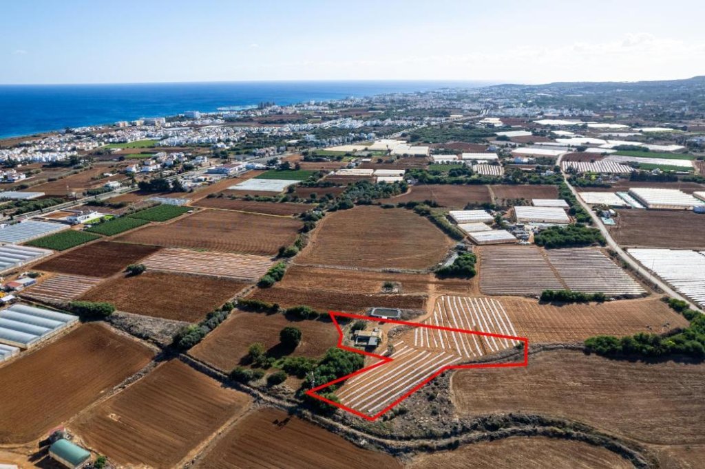 Shared residential field in Paralimni, Famagusta | Photo 1