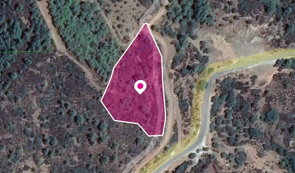 Agricultural field, Lysos | Photo 1