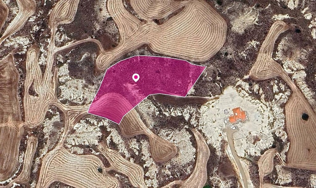 (Share) Agricultural Field in Agia Varvara, Nicosia | Photo 1