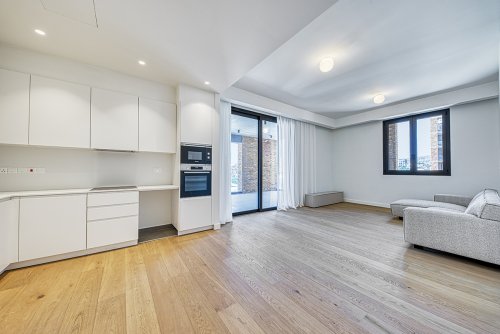 3 BR Apartment in Potamos Germasogeias, Limassol - Image 1