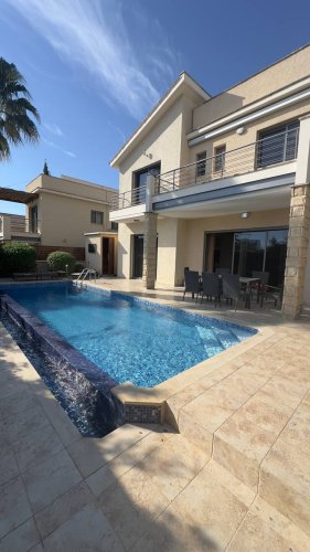 4BR House for Rent in in Paraklesia tourist area, Limassol - Image 1