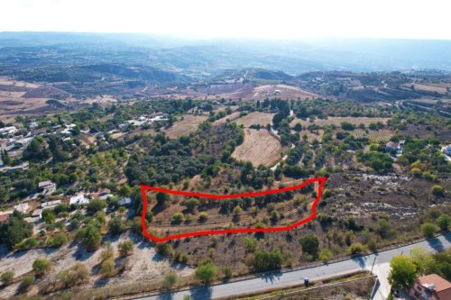 Residential Field in Thrinia, Paphos - Image 1