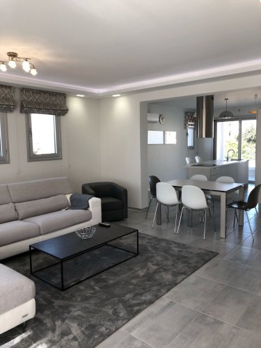 3 BR Apartment in Neapolis, Limassol - Image 1