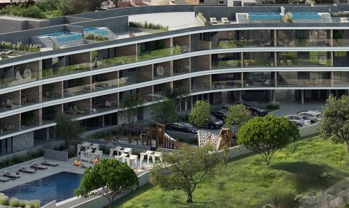 3 BR Penthouse in Kato Paphos - Image 1