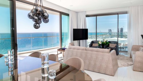 4 BR Penthouse in Germasogeia, Limassol - Image 1