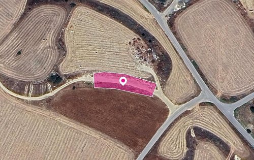 Share of a Field in Aradippou, Larnaca - Image 1