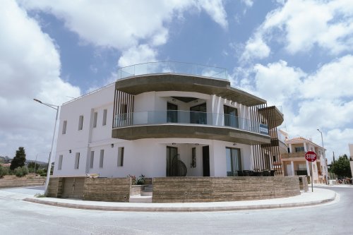 3 BR Apartment in Geroskipou, Paphos - Image 1