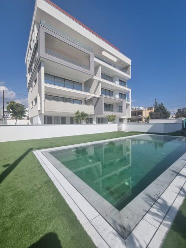 2 BR Apartment in Germasogeia - Image 1