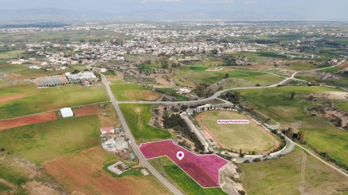 Share of Agricultural field, Palaiometocho, Nicosia - Image 1