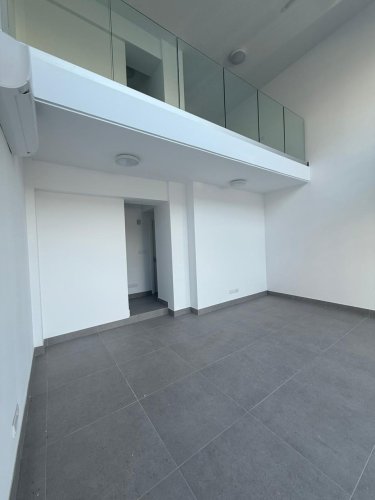Shop + mezzanine in Katholiki, Limassol - Image 1