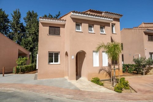 3 BR Villa in Paphos - Image 1