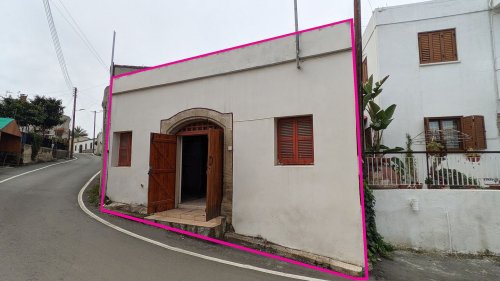 House in Lythrodontas, Nicosia - Image 1