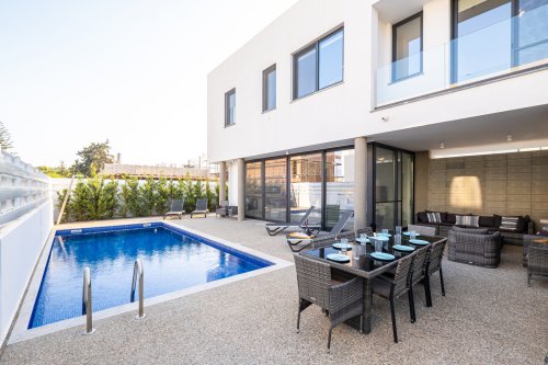 Villa for sale 201 m² in Pernera, Famagusta, 5295