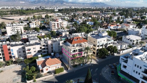 Three-Bedroom Apartment in Agios Andreas, Nicosia - Image 1