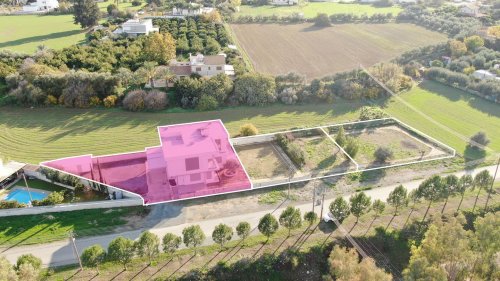 Two-storey house in Panagia Evangelistria, Dali, Nicosia - Image 1