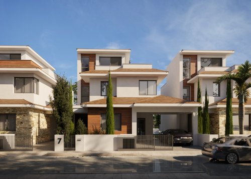 5 BR Villa in Dromolaxia, Larnaca - Image 1