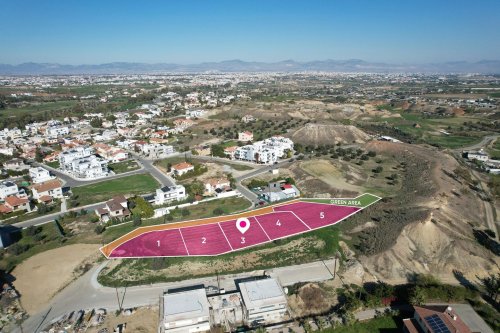 Residential development field in Tseri, Nicosia - Image 1